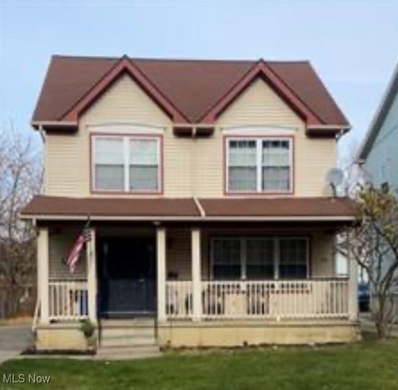 Property Photo: 12017 Soika Avenue OH 44120