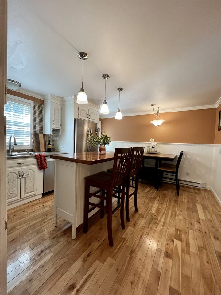 Property Photo:  64 Boulder Drive  NH 03053 