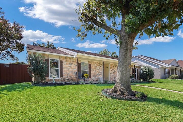 Property Photo: 4902 Freeport Drive TX 75043