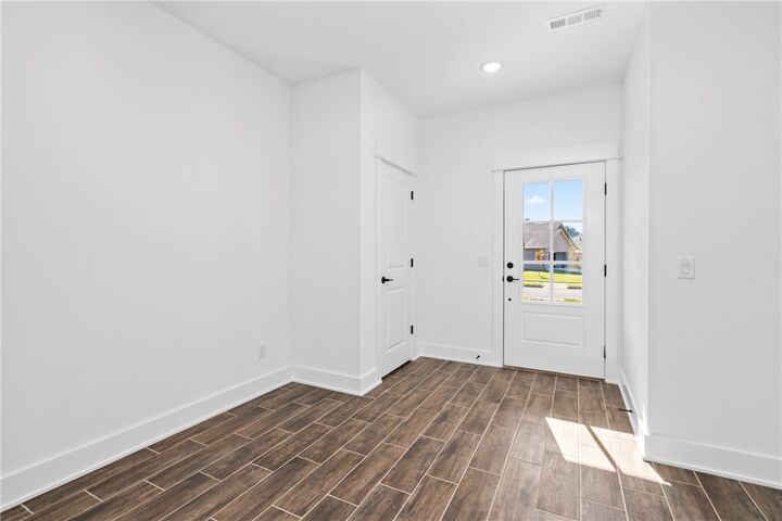 Property Photo: 64 W Gilpin Street AR 72730