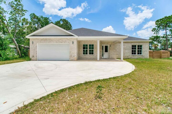 Property Photo: 1512 Portside Dr FL 32563