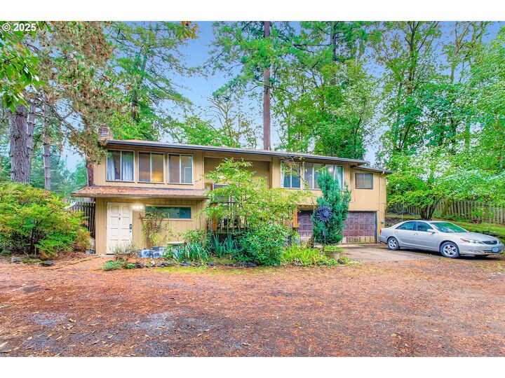 Property Photo: 4201 Childs Rd OR 97034