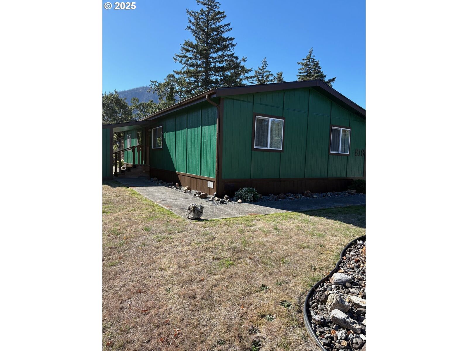 Property Photo: 818 Celilo WA 98639