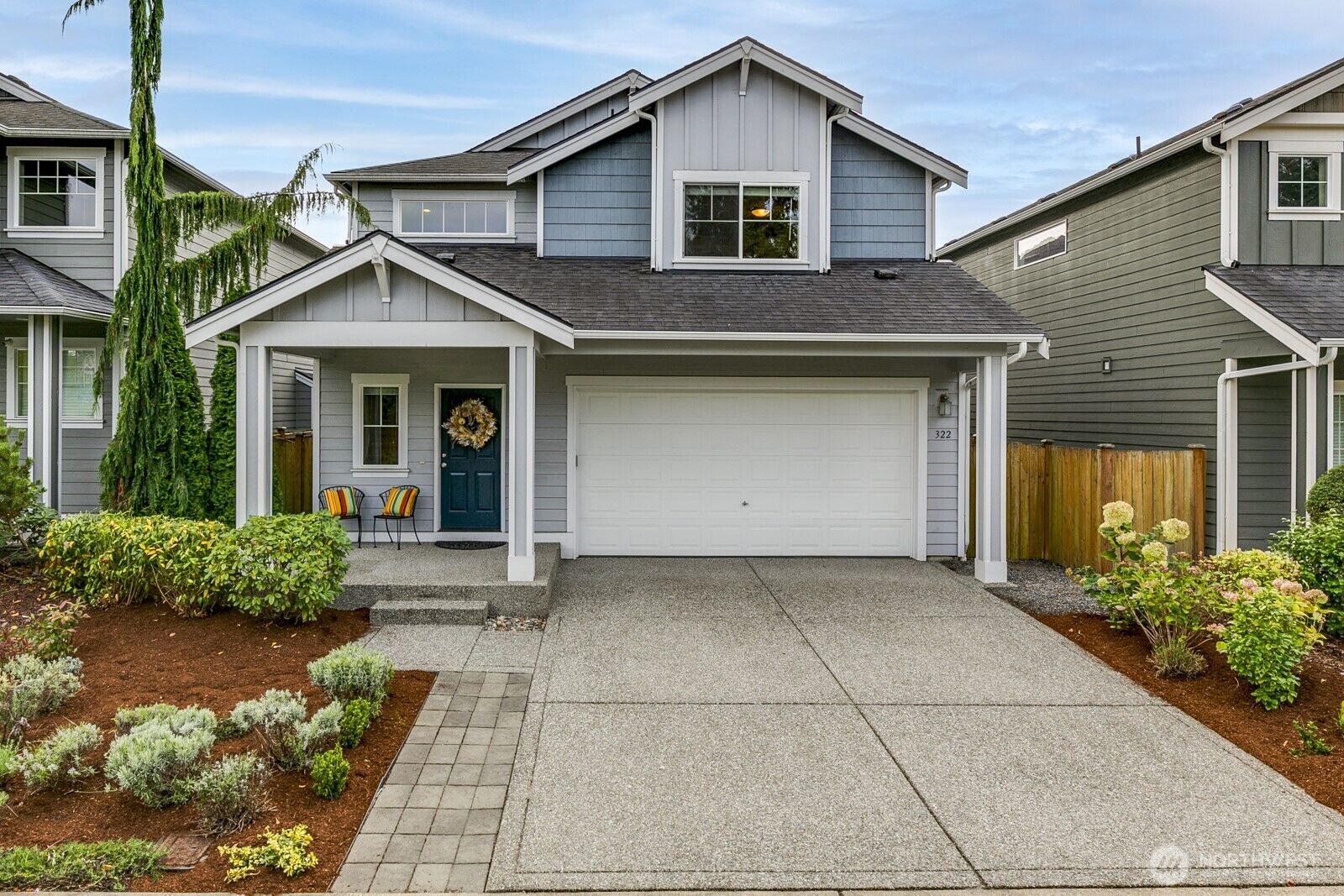 Property Photo: 322 94th Place SE WA 98208