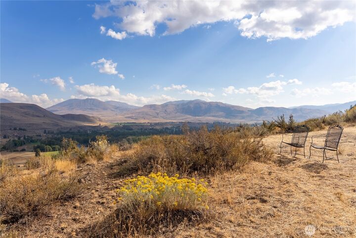 Property Photo: 803 D Twisp Carlton Road WA 98856