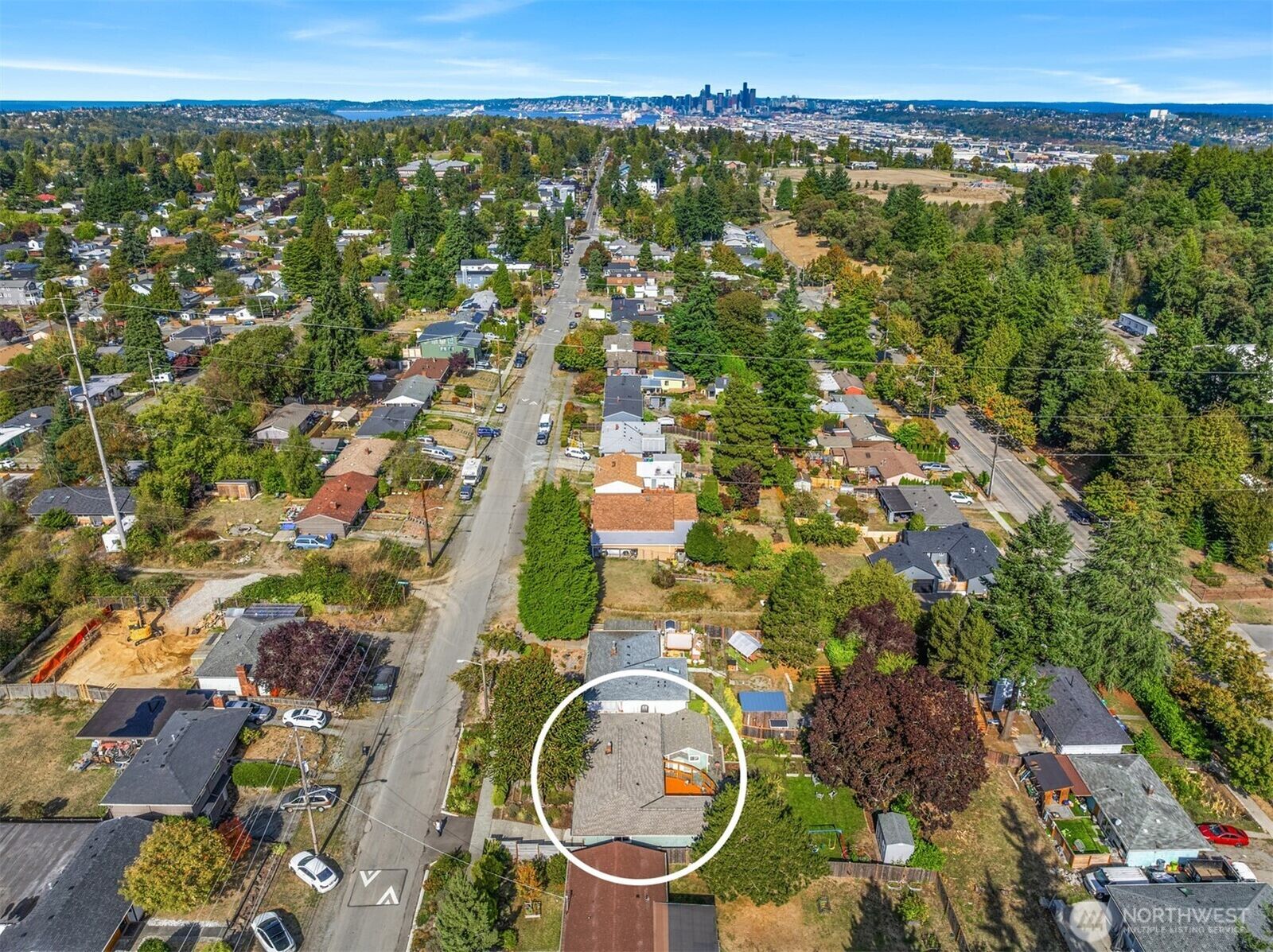 Property Photo:  9408  9th Avenue SW  WA 98106 