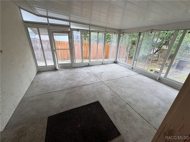 Property Photo: 82 Sj Kellner Boulevard FL 34465