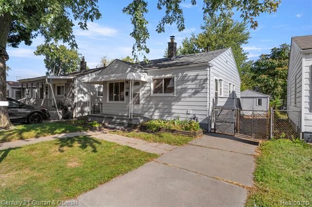 Property Photo: 2326 Fisher Street MI 48122