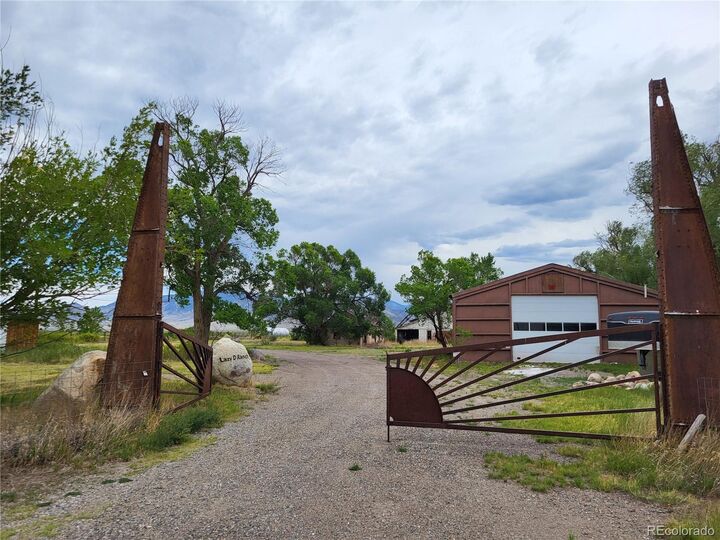 Property Photo:  51781 County Road X  CO 81149 