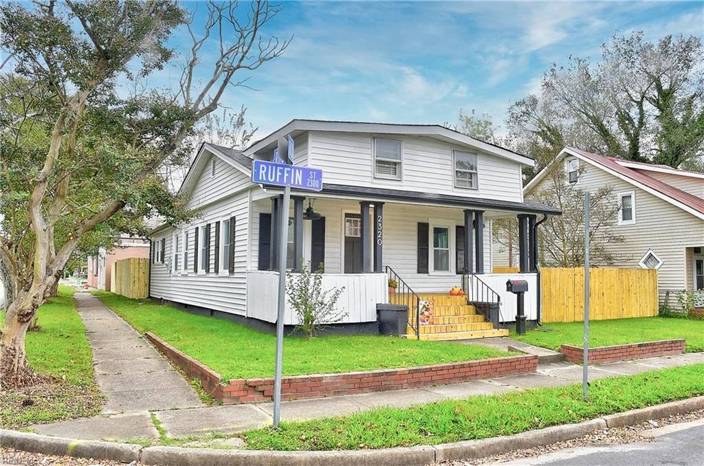 Property Photo:  2320 Ruffin St  VA 23504 