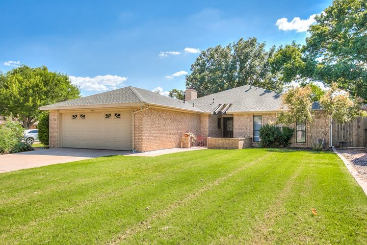 Property Photo: 2009 Pebble Beach Court TX 76904