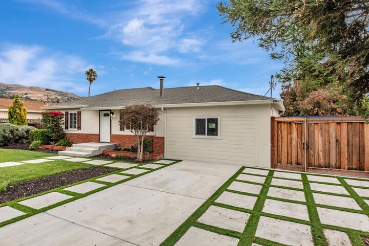 Property Photo:  3972 Pepper Tree Lane  CA 95127 