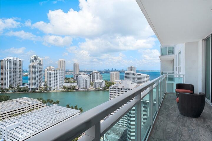 Property Photo:  950 Brickell Bay Dr 2606  FL 33131 