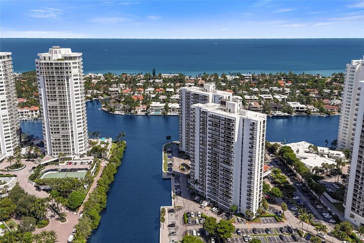 Property Photo: 20505 E Country Club Dr 2233 FL 33180