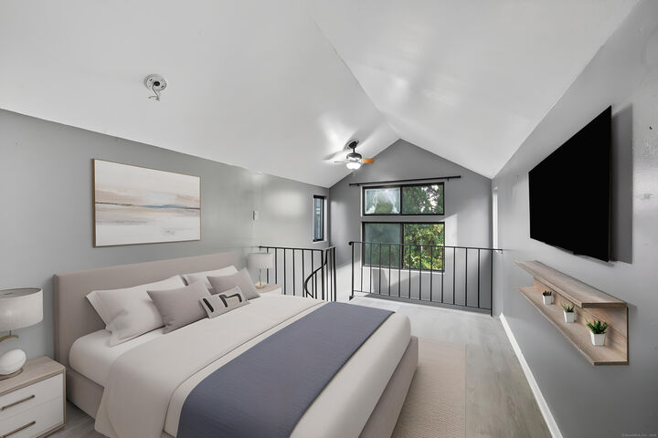 Property Photo:  62 Chatham Lane  CT 06010 