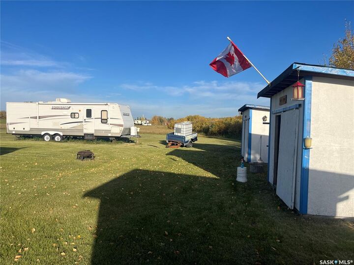 Photo de la propriété:  101-105 2nd Avenue S  SK S0A 3X0 