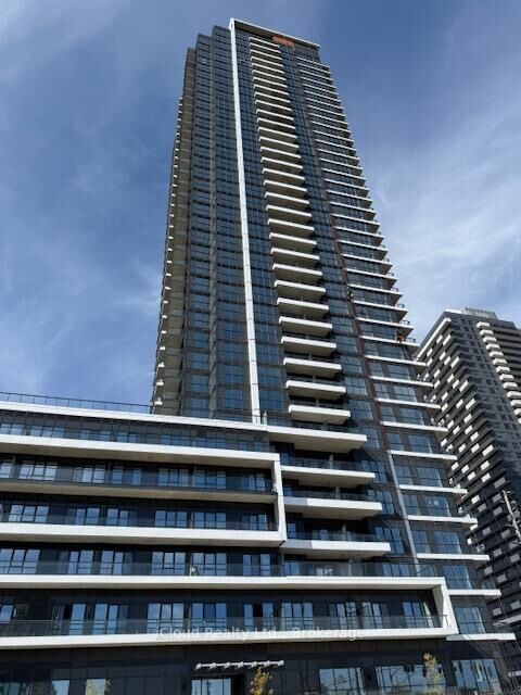 Property Photo: 15 Watergarden Drive 1503 ON L5R 1B2