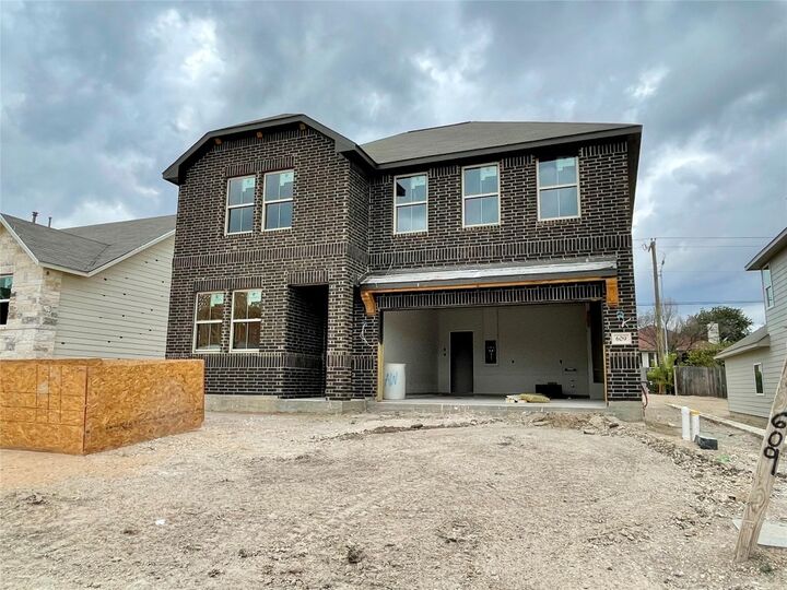 Property Photo:  609 Palo Brea Loop  TX 78634 