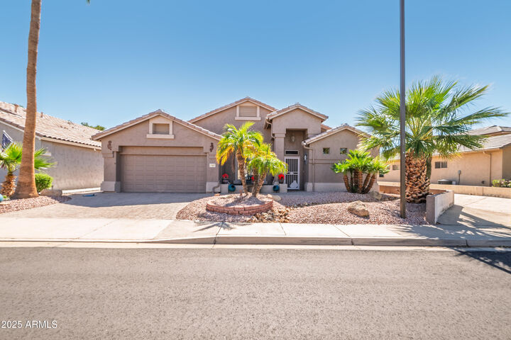 Property Photo: 17637 N Goldwater Drive AZ 85374