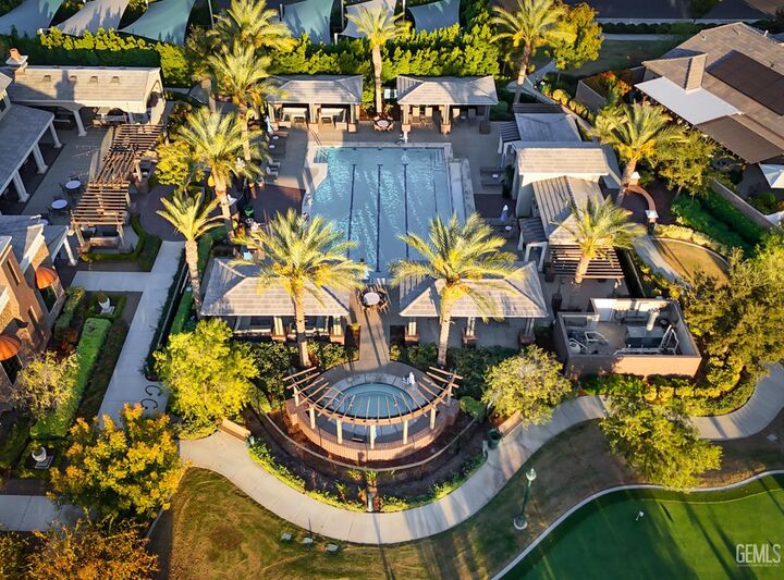 Property Photo:  2228 Swanfield Way  CA 93311