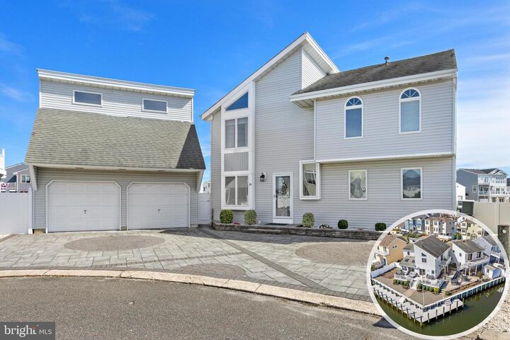 39 Merle Drive  Manahawkin NJ 08050 photo