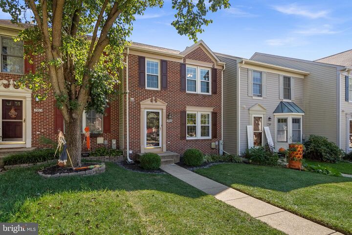 Property Photo: 7911 Brightwind Court MD 21043