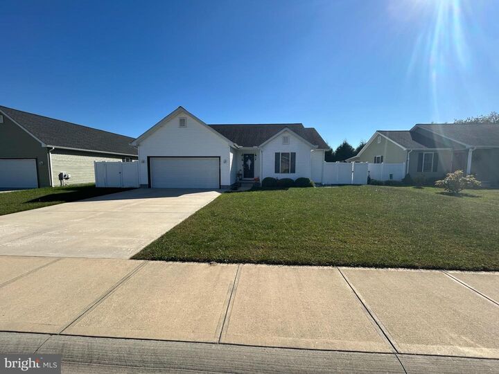 Property Photo:  18603 Eleanor Lane  DE 19963