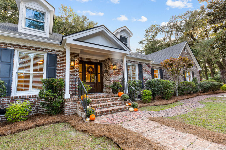 Property Photo:  103 President Circle  SC 29483