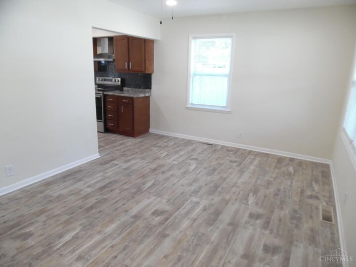 Property Photo:  1573 Biscayne Drive  OH 45013 