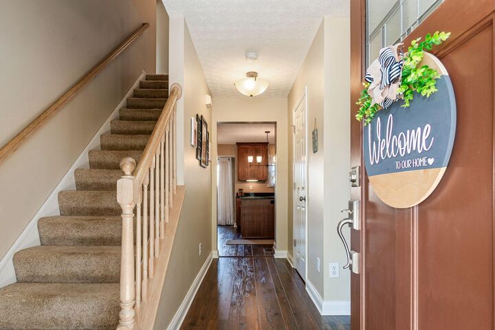 Property Photo:  2880 Wynneleaf Street  OH 43026 