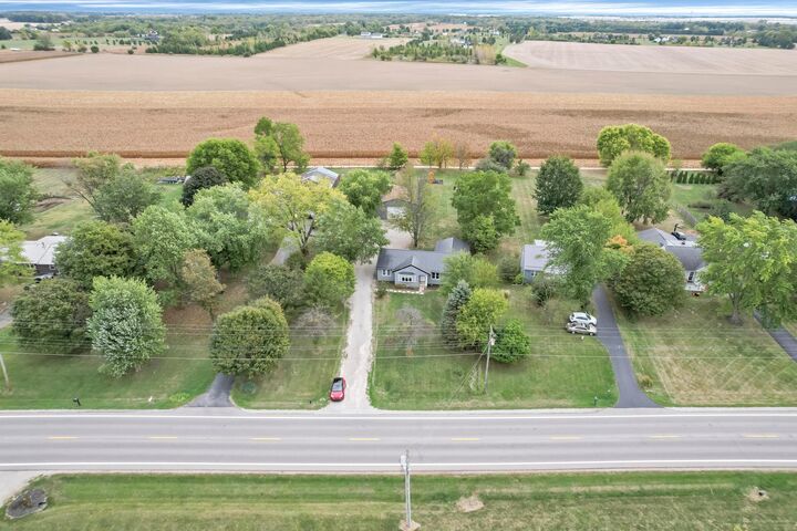 Property Photo: 2915 US Highway 42 NE OH 43140