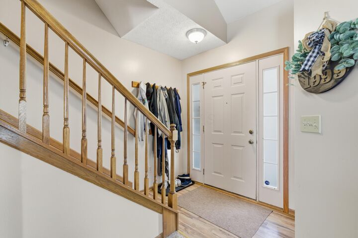 Property Photo: 4451 Sherwill Road OH 43228