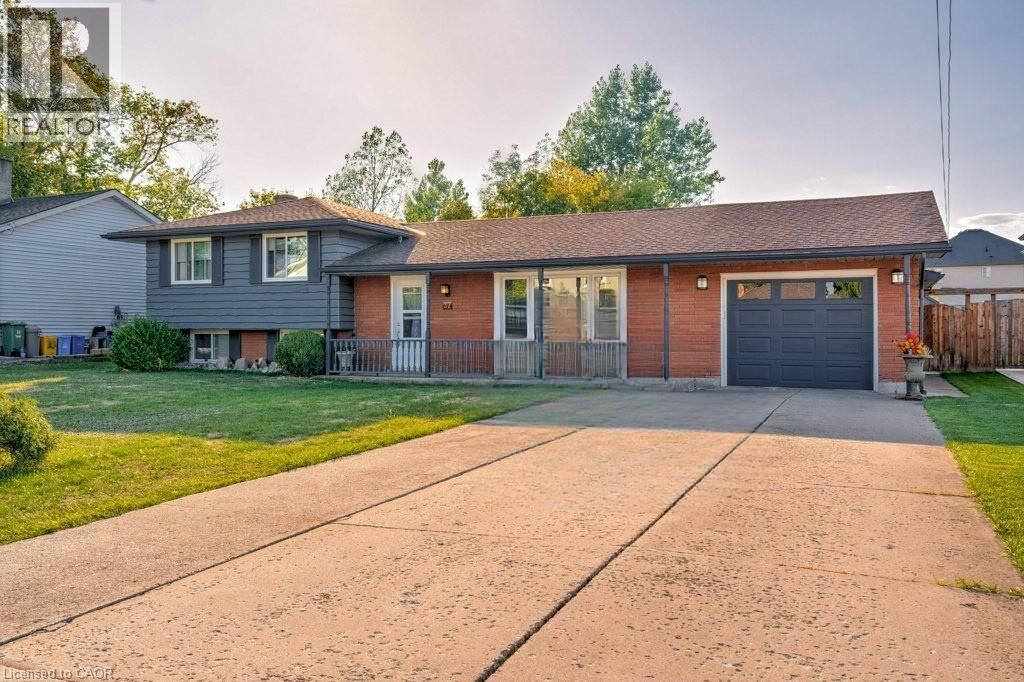 Property Photo:  37 West Avenue  ON L8E 5L5 