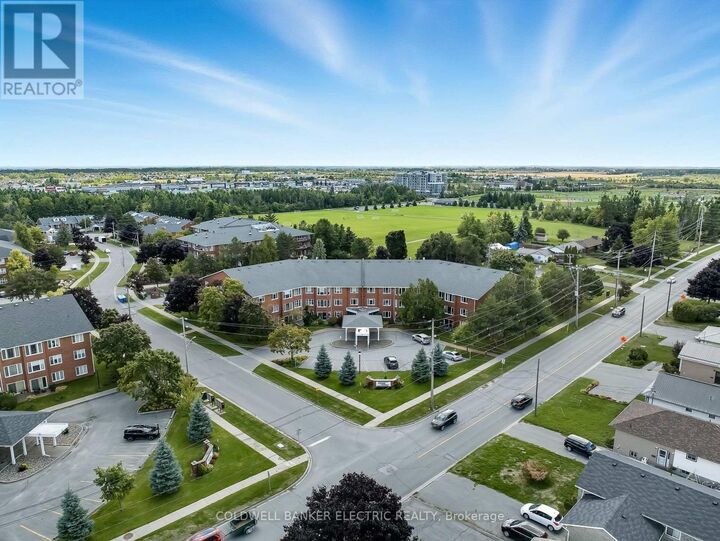 Photo de la propriété:  1 Heritage Way 301  ON K9V 5P9 