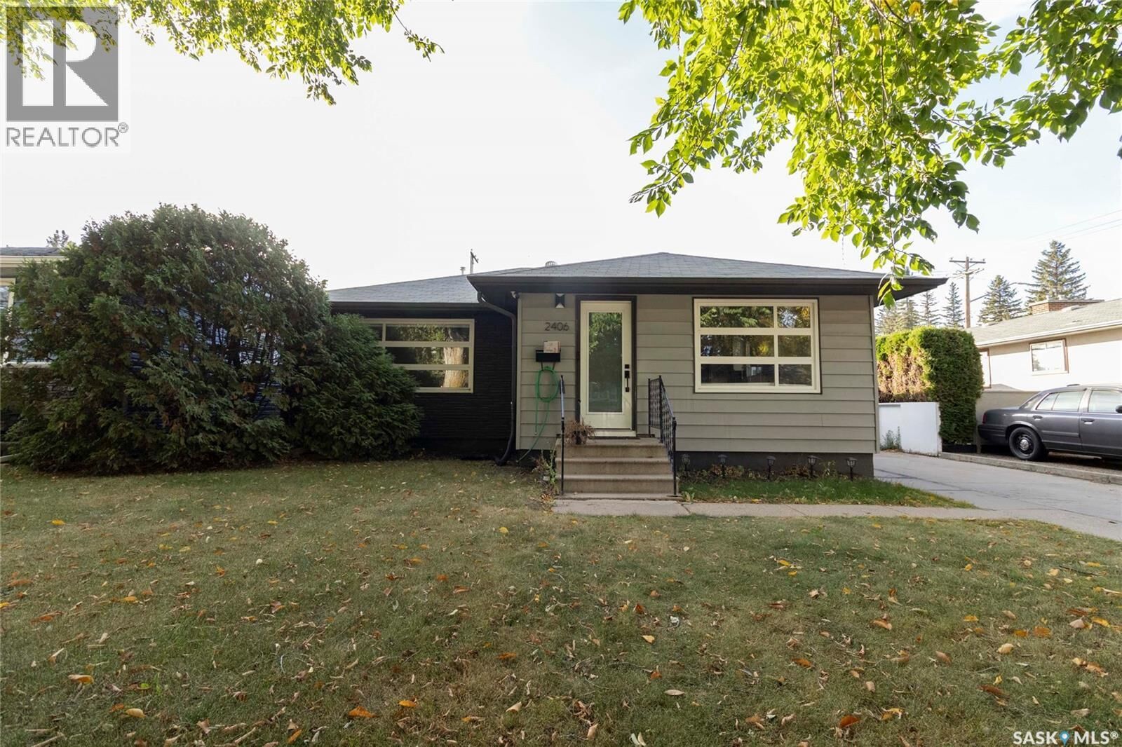 Photo de la propriété: 2406 Cairns Avenue SK S7J 1V3