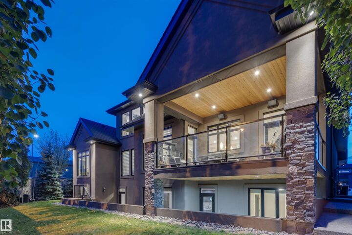 Property Photo: 2807 Wheaton Drive NW AB T6W 2M6