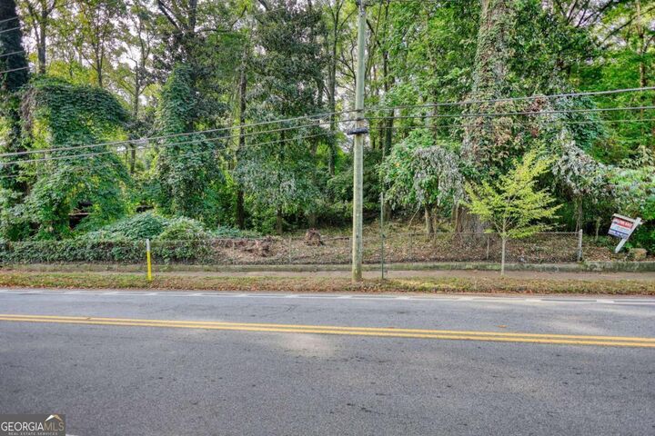 Property Photo: 767 Ormewood Avenue SE GA 30312