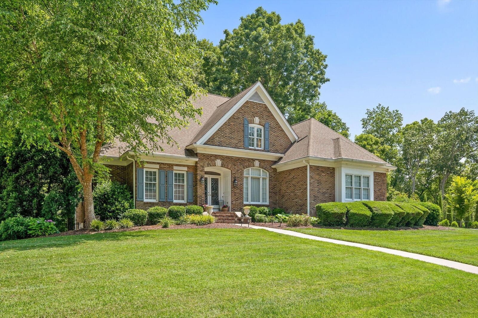 Property Photo:  611 NW Paragon Parkway NW  TN 37312 