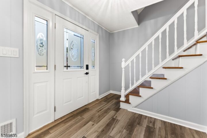 Property Photo: 14 Mayling Ct NJ 08837