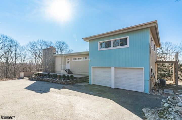 Property Photo: 21 Skyview Rd NJ 07456