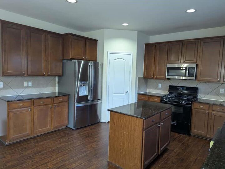 Property Photo:  426 Dockside Terrace Lane  TX 77494 