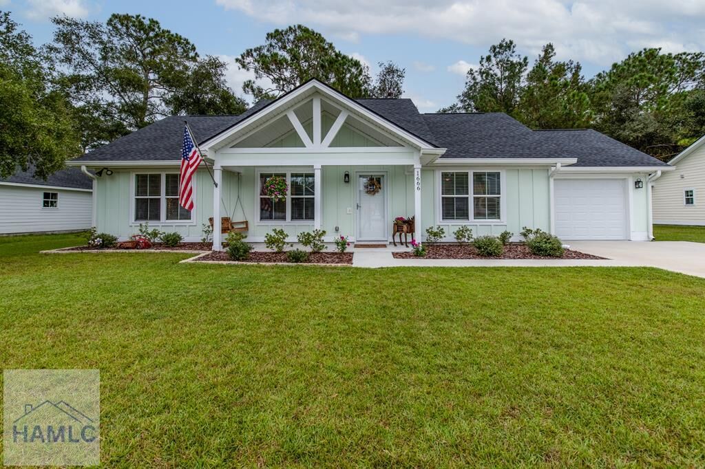 Property Photo:  1666 Ashantilly Drive  GA 31305 
