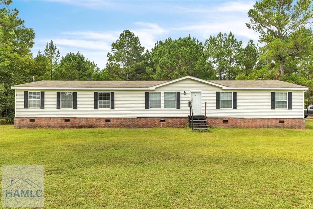 Property Photo:  215 Worthington Drive NE  GA 31316