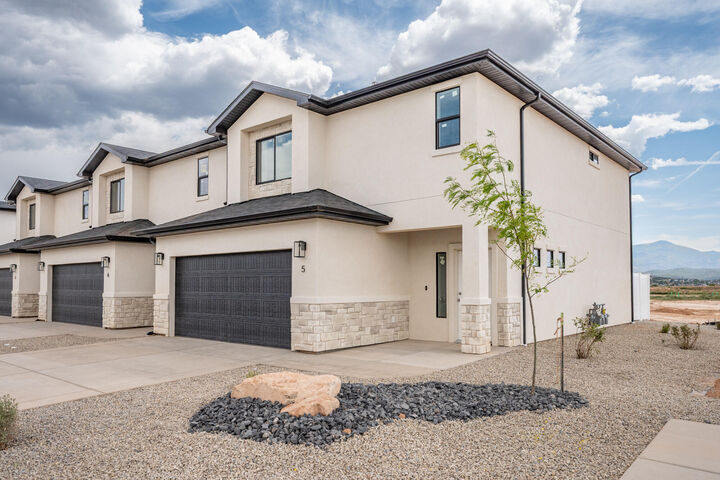 Property Photo: 51 S 4375 W #15 UT 84720