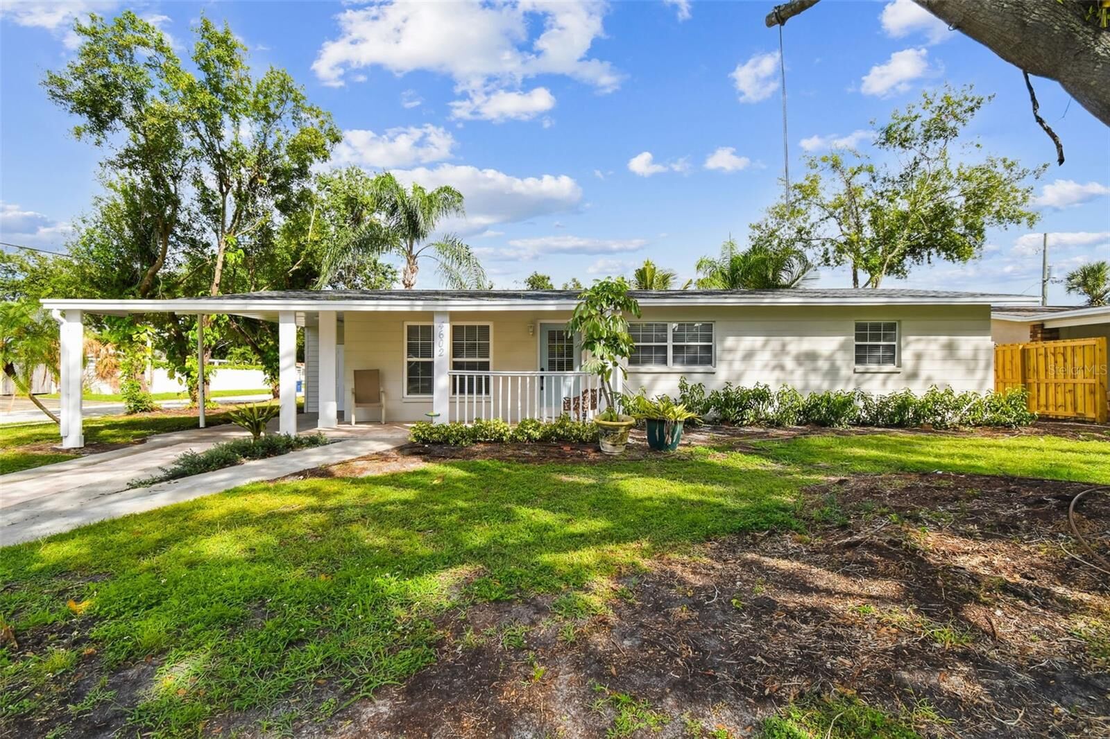 Property Photo: 4602 S Renellie Drive FL 33611