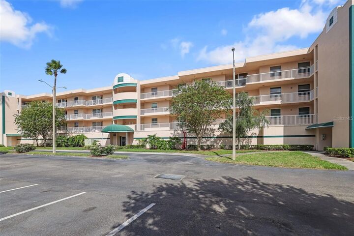 Property Photo: 6251 Shoreline Drive 2101 FL 33708