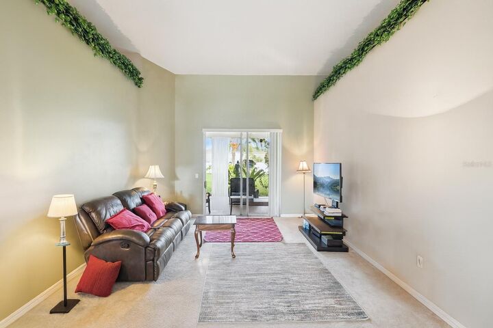Property Photo: 2609 Slagrove Court FL 34787