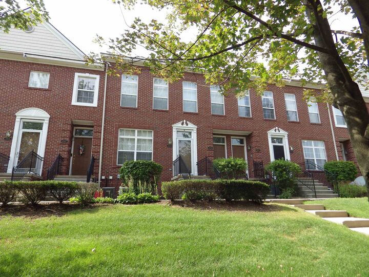 Property Photo:  42633 Park Cresent Drive  MI 48313 