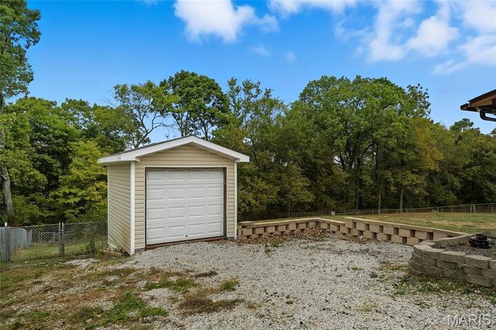 Property Photo: 5009 Countryside Drive MO 63052