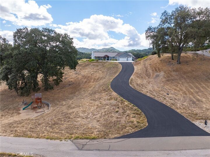 8765 San Rafael  Atascadero CA 93422 photo